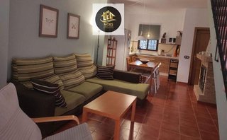 Casa adosada en venta en Villares (Los)