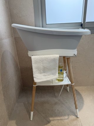 Bañera Bebe-Jou con soporte madera