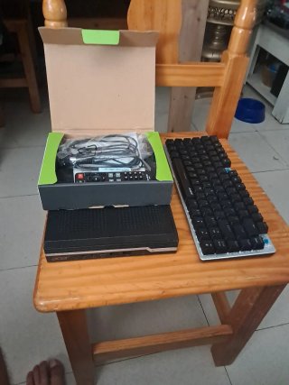 Mini PC Acer + Teclado