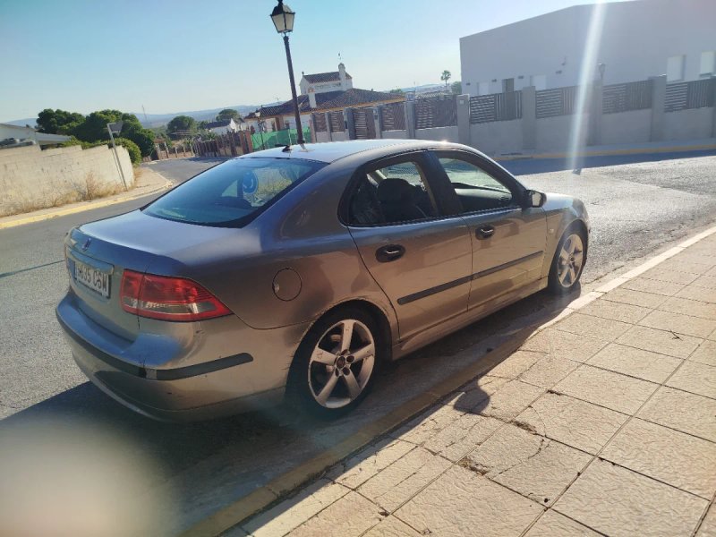Saab 9-3 - foto 1