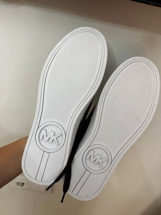 Tenis Michael Kors Marrón y Dorado