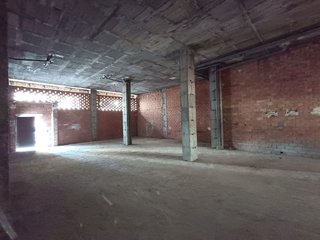 Local comercial en alquiler en San Fernando - Princesa Mercedes en Alicante