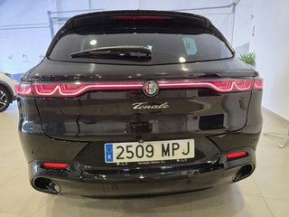 Alfa Romeo Tonale PHEV Q4 Sprint