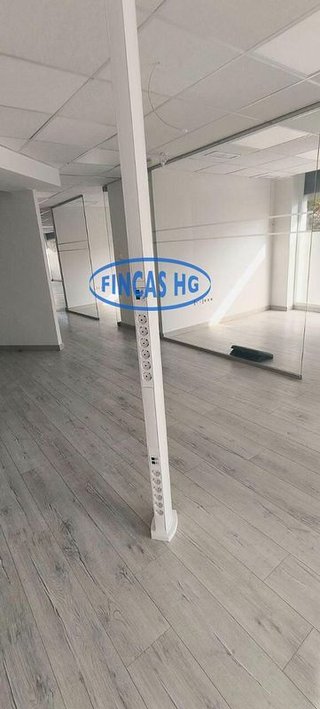 Oficina en alquiler en Carolinas Altas en Alicante