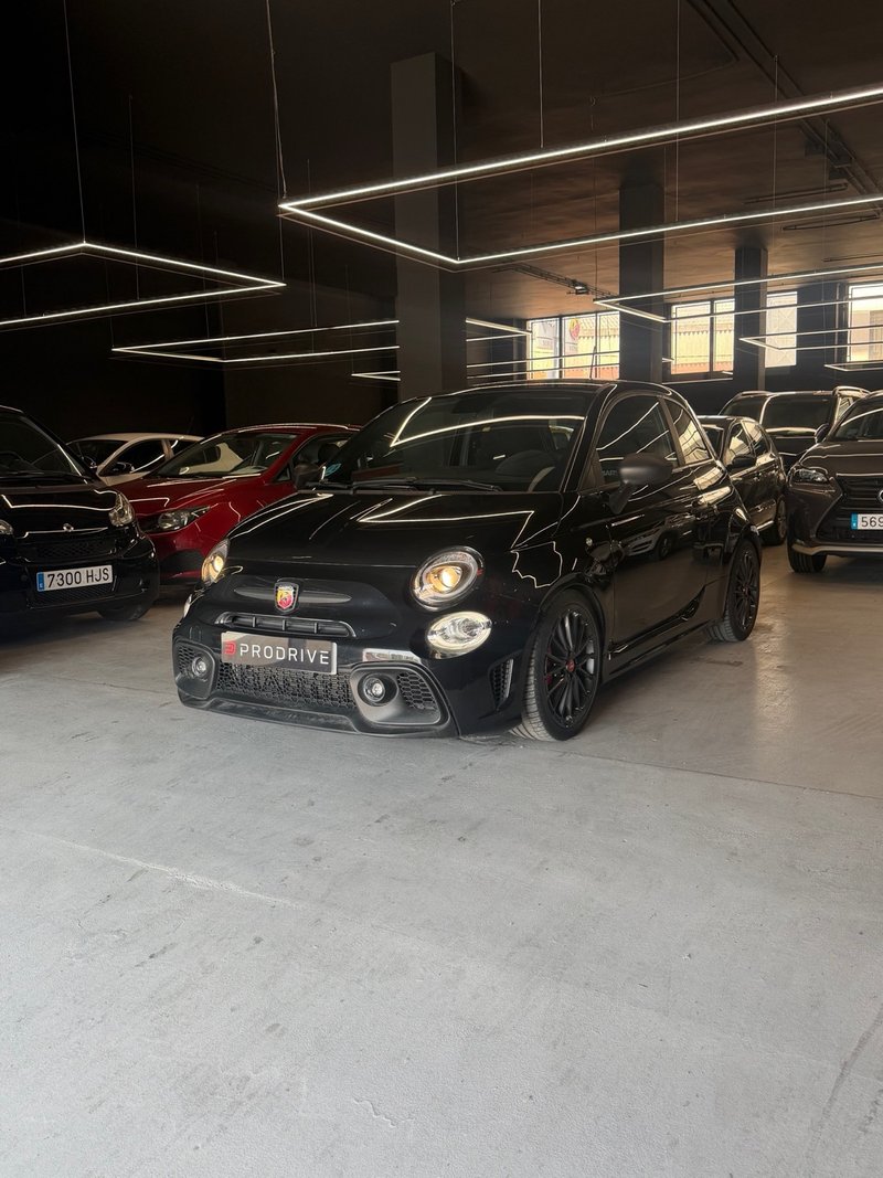 Abarth 695 2022 - foto 1