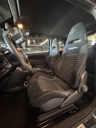 Abarth 695 2022