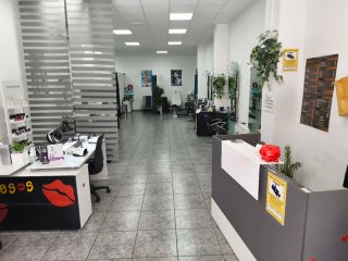 Traspaso Peluquería Completa