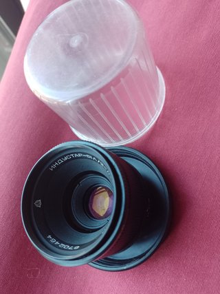 Industar 50mm 1:2.8 MC Macro Lente