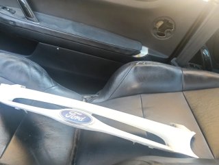 Rejilla Ford Mondeo 1