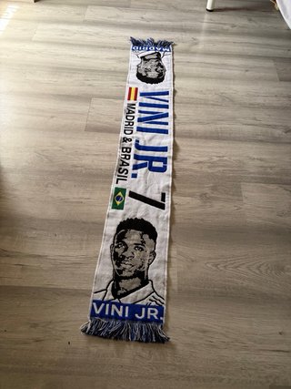 Bufanda Vini Jr. Real Madrid