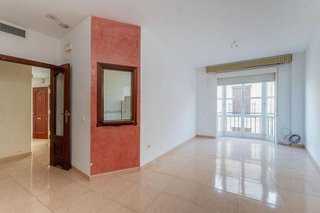 Piso en venta en San Francisco en Lucena