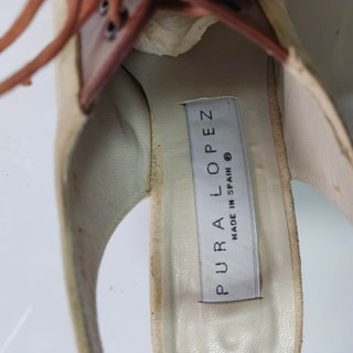 Zapatos Pura López piel destalonados beige/marrón