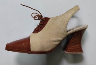 Zapatos Pura López piel destalonados beige/marrón