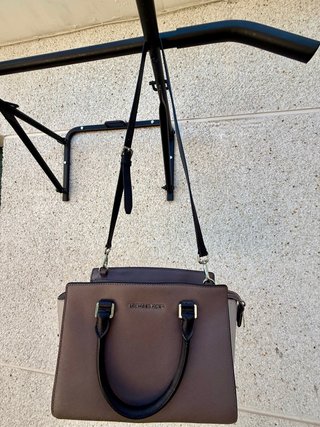 Bolso Michael Kors Beige y Gris