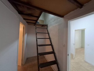 Local comercial en venta en Hospital en Valladolid