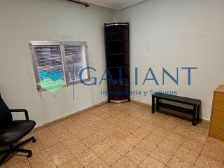 Edificio en venta en San Andrés en Madrid