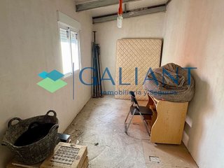 Edificio en venta en San Andrés en Madrid