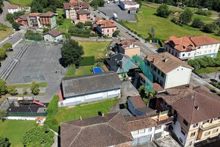 Edificio en venta en Piloña