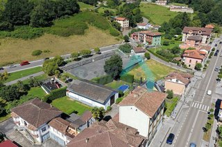 Edificio en venta en Piloña