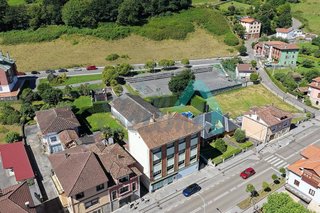 Edificio en venta en Piloña