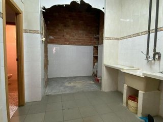 Local comercial en venta en Piscinas en Villarreal