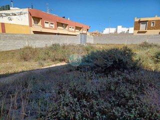 Terreno en venta en Roquetas Centro en Roquetas de Mar