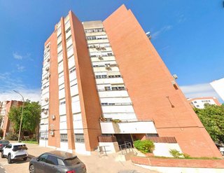 Piso en venta en La Orden en Huelva