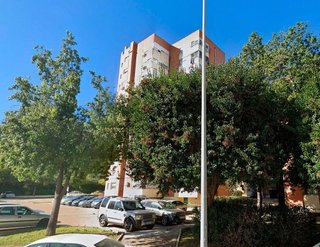 Piso en venta en La Orden en Huelva