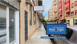 Local comercial en venta en Piscinas en Villarreal