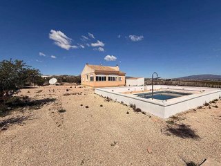 Casa en venta en Pinós