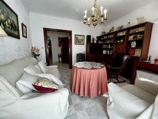 Casa en venta en Olvera