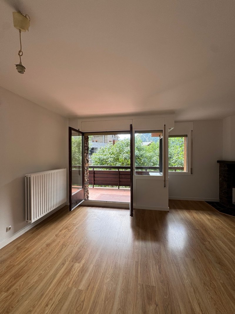 Piso de 2 habitaciones en venta en Arinsal, La Massana · 4 de 20