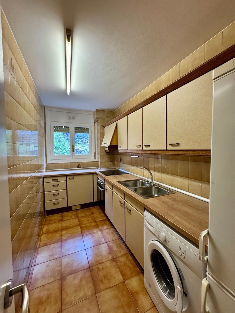 Piso de 2 habitaciones en venta en Arinsal, La Massana · 7 de 20