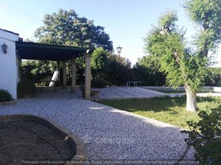 Chalet en venta en Carmona