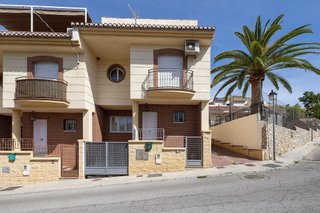 Casa pareada en venta en Cenes de la Vega