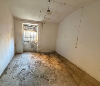 Casa adosada en venta en Torreperogil