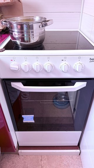 Cocina vitrocerámica Beko 50 cm