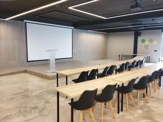 Oficina en alquiler en Pla de la Vallonga - Bacarot en Alicante