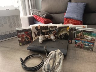 Consola PS3 + 5 Juegos + Mando Transparente
