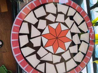 Mesita y 2 taburetes mosaico