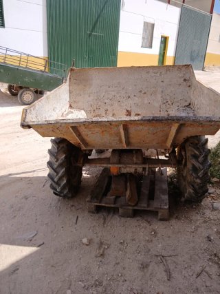 Dumper AUSA para reparar