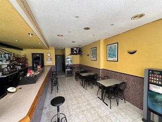 Local comercial en venta en Gamonal en Burgos