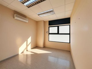 Local comercial en venta en L'Eixereta en Burjassot
