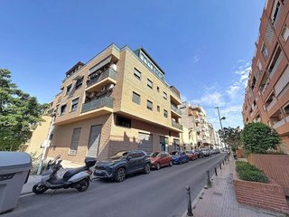 Local comercial en venta en L'Eixereta en Burjassot