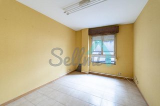 Oficina en venta en Zona Teatro Campoamor en Oviedo