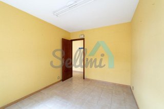 Oficina en venta en Zona Teatro Campoamor en Oviedo