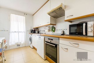 Piso en venta en Las Tablas en Madrid