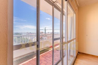 Piso en venta en La Caleta - La Viña en Cádiz