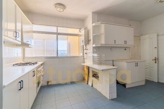 Piso en venta en La Caleta - La Viña en Cádiz