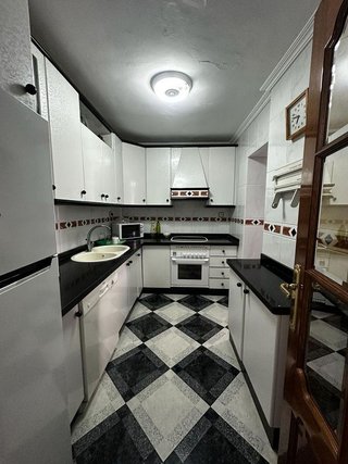 Piso en venta en Peñamefecit - Avda Barcelona en Jaén